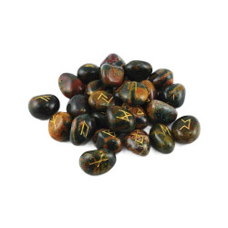 Bloodstone Rune Set